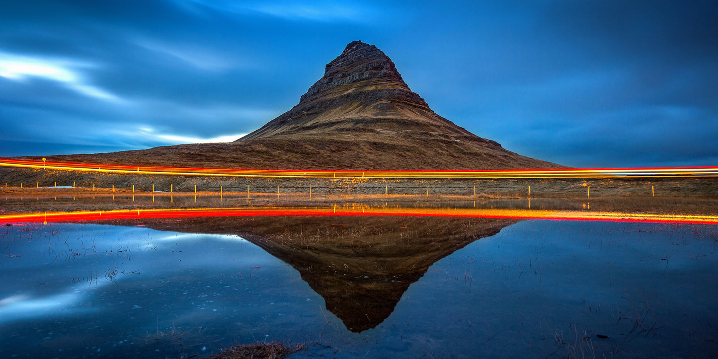 Kirkjufell Mountains Reflection with Light Iceland Wall Art Canvas Office Home Room Framed 120x60cm