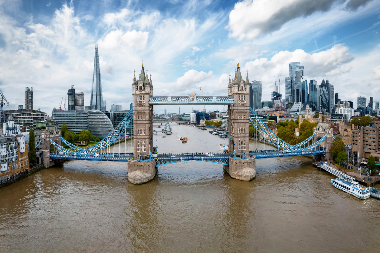 Tower Bridge in Thames River UK Print 100% Australian Made - Bella Home Decor