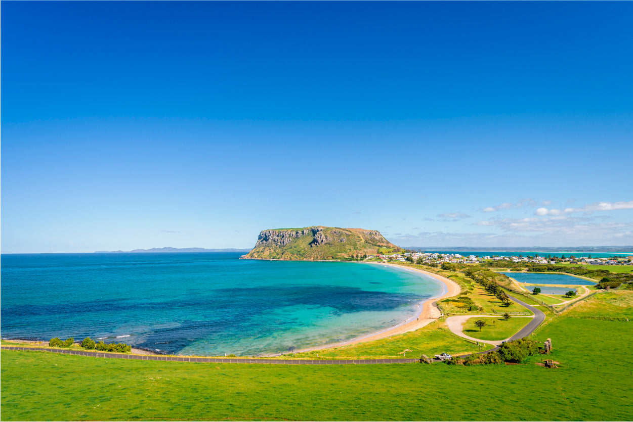 Green Grass Lands on Sunny Day Australia Home Decor Premium Quality Poster Print Choose Your Sizes - Bella Home Decor