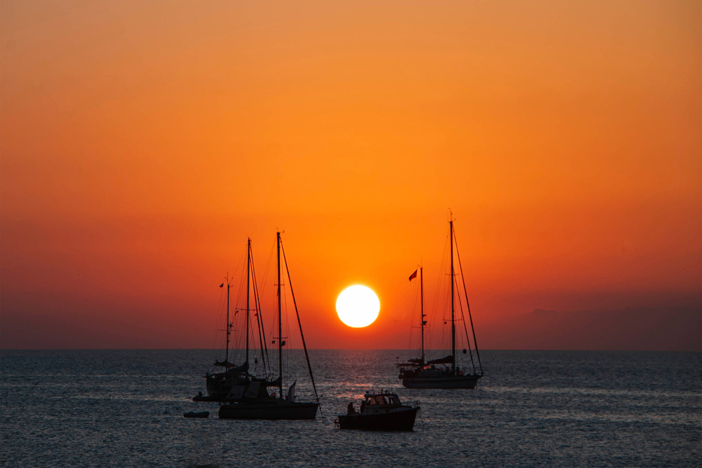 Sunset over the Sea Silhouettes of Boats Greece Wall Art Decor 100% Australian Made - Bella Home Decor