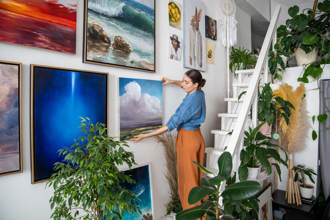 Wall Art for Renters in Australia: Stylish Ideas Without Wall Damage