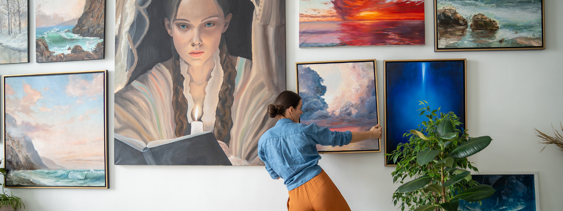 Canvas, Metal, Glass, or Poster? Choosing the Ideal Format for Your Wall Art