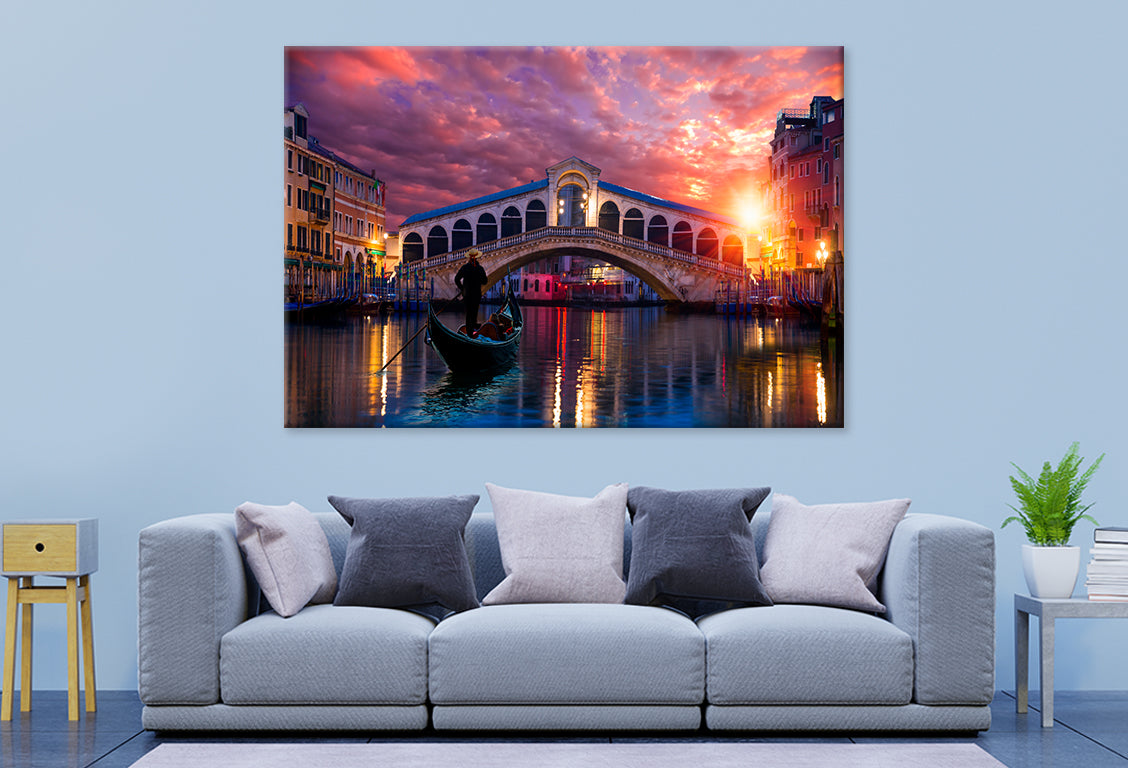 Gondola Near Rialto Bridge Venice Wall Art Decor 100% Australian Made - Bella Home Decor