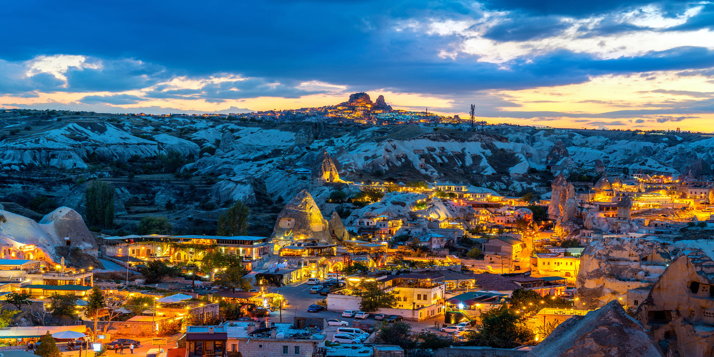 Goreme Town Twilight Cappadocia Türkiye Wall Art Canvas Office Home Room Framed 120x60cm