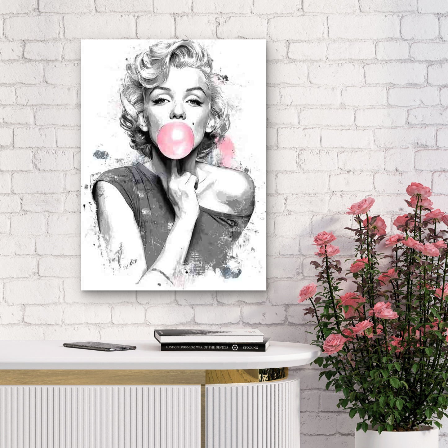 Marilyn Monroe Bubble Gum Metal Print Ready to Hang - Bella Home Decor
