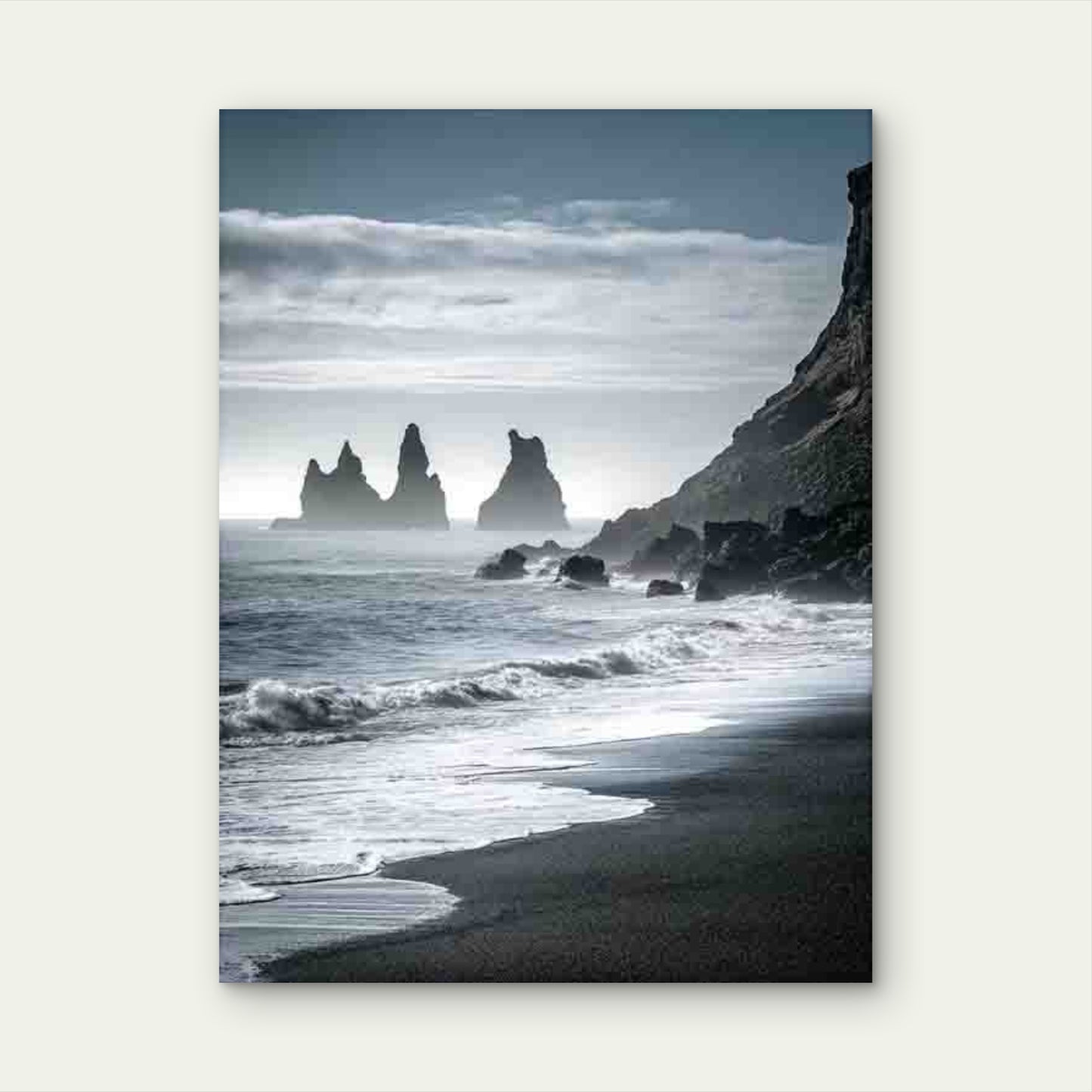 Iceland'S Black Sand 60x90cm Metal Print Ready to Hang