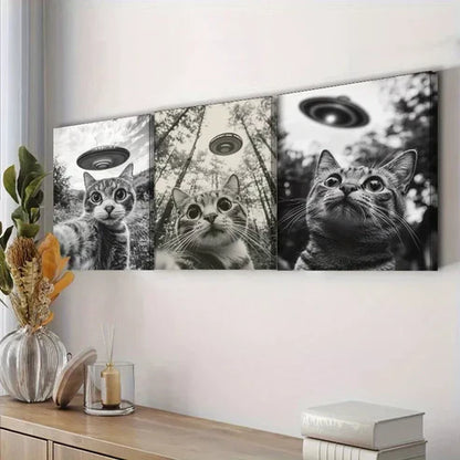 3pcs Cat Capturing A Selfie With A UFO Wall Art Set Canvas Unframed - High Quality Print 100% Australian Made Wall Canvas