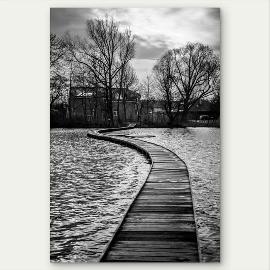 Vintage Black and White Beach Wooden Pier 40x60cm Metal Print Ready to Hang
