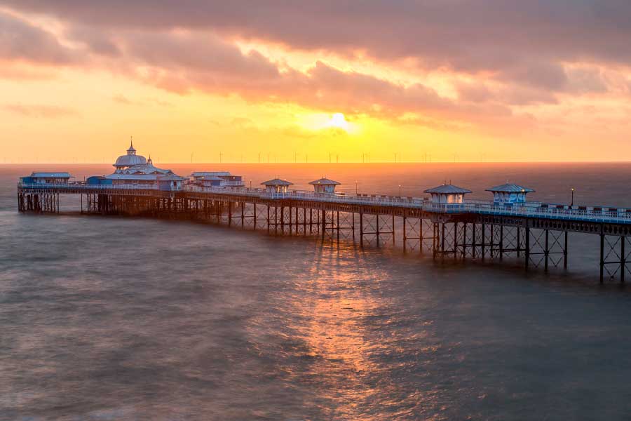 Bella Home Llandudno Pier and the Sunrise Print Canvas Ready to hang