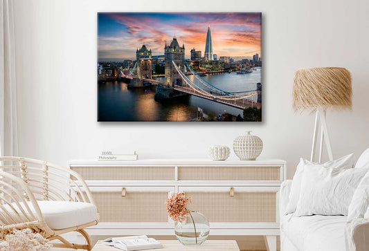 Bella Home Bridge & Skyline of London, UK Print Canvas Ready to hang