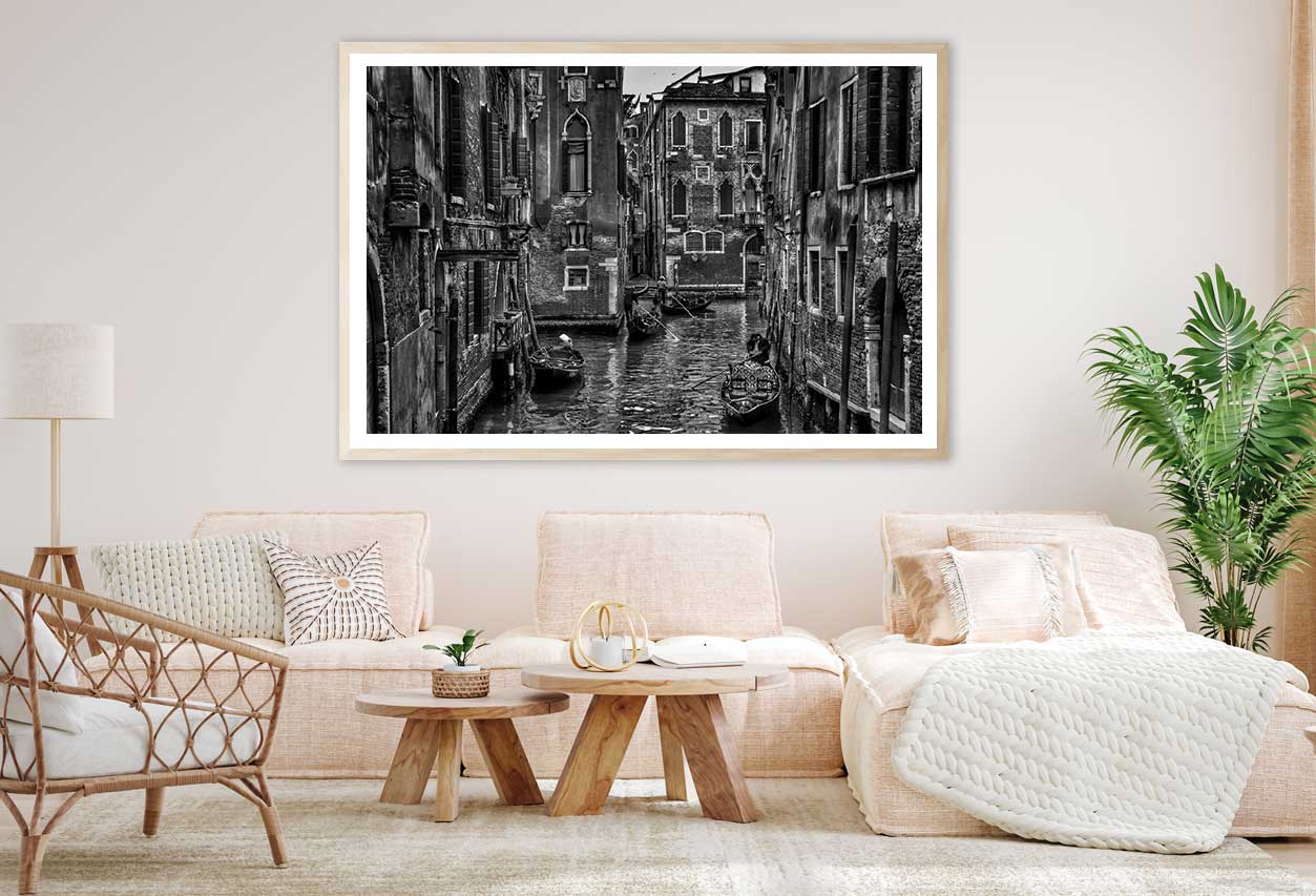 Venice City Lake B&W View Photograph Home Decor Premium Quality Poster Print Choose Your Sizes