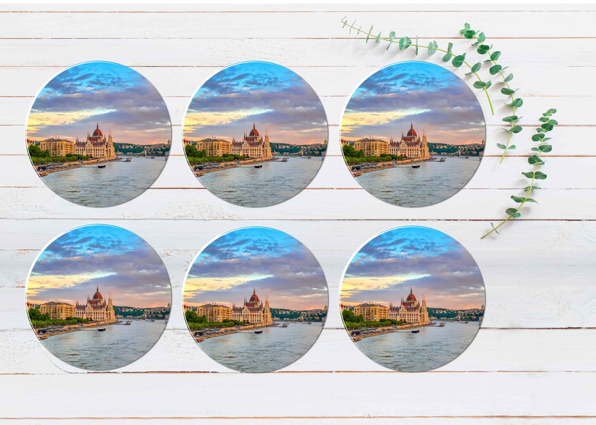 The Hungarian Parliament Building Coasters Wood & Rubber - Set of 6 Coasters