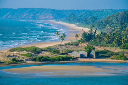Bella Home Tropical Sandy Beach on North Goa Print Canvas Ready to hang