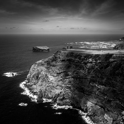 Square Canvas Coastal Scenery in Nugget B&W View Photograph Amsterdam High Quality Print 100% Australian Made