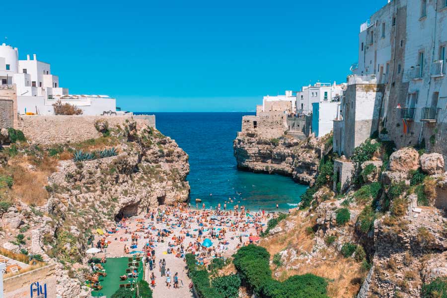 Bella Home Polignano a mare Beach in Italy Print Canvas Ready to hang